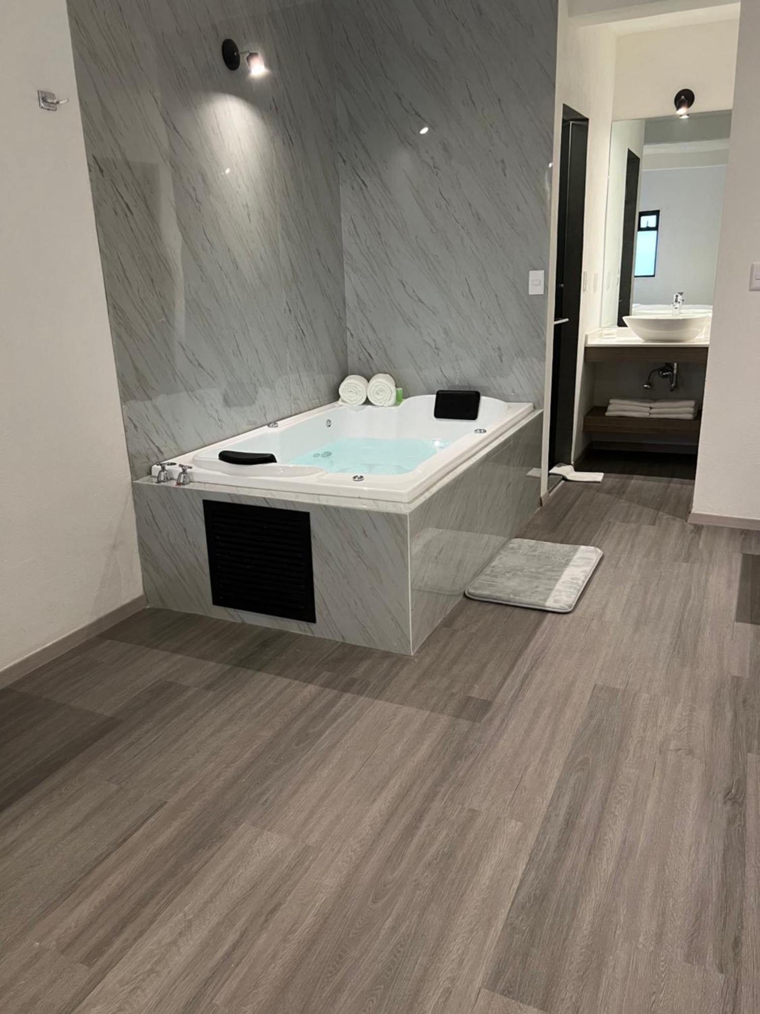 Hotel Blanco Pachuca Dış mekan fotoğraf